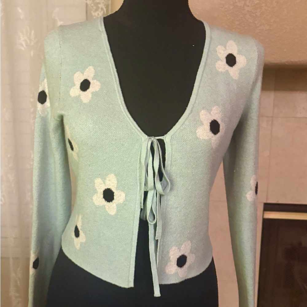 Floral Knit Cardigan - Light Green